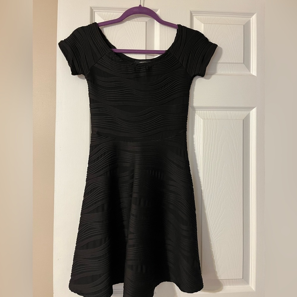 🖤 skater style party dress 🖤 forever 21 size small 🎉